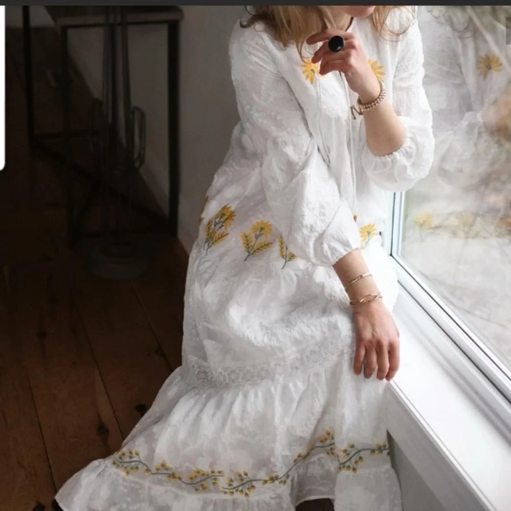 Zara tiered maxi dress w/ floral embroidery. NWT Host picked !! - Picture 4 of 10